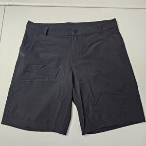 Lululemon Shorts Men's Size 38 Black 10.5" Inseam